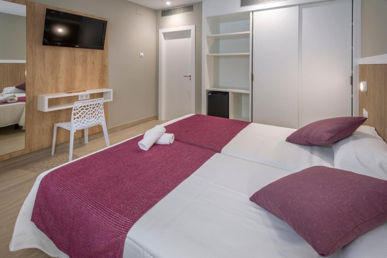 4R Meridia Mar L'L'Hospitalet de l'Infant Zewnętrze zdjęcie
