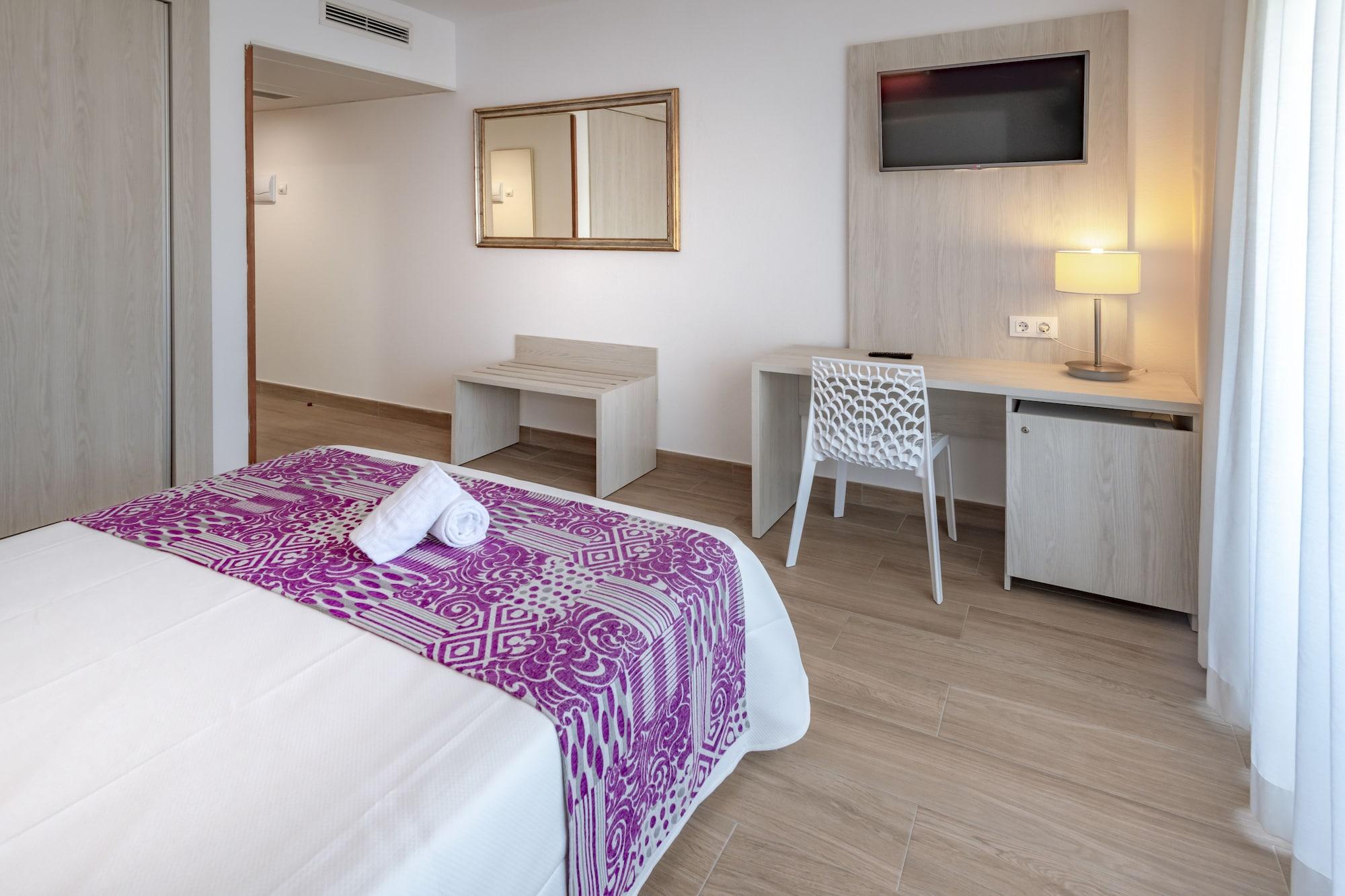 4R Meridia Mar L'L'Hospitalet de l'Infant Zewnętrze zdjęcie