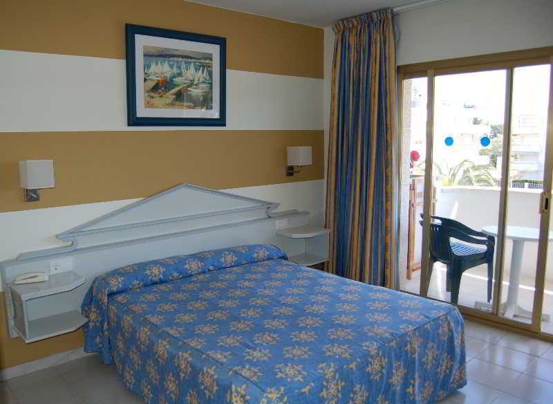 4R Meridia Mar L'L'Hospitalet de l'Infant Zewnętrze zdjęcie